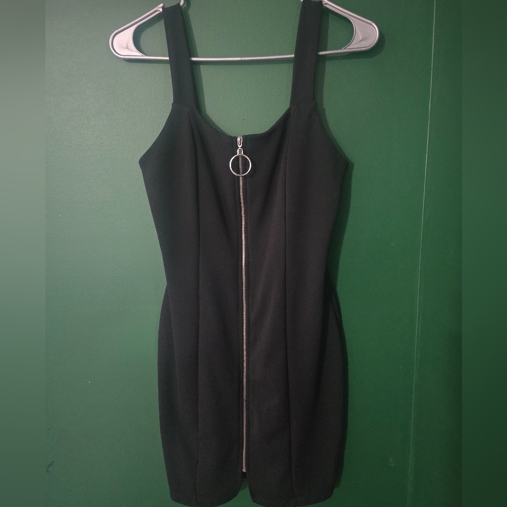 O-Ring Bodycon Dress